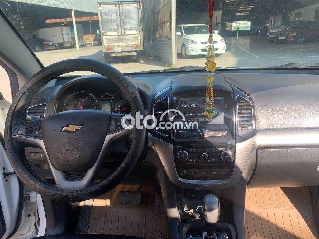 Chevrolet Captiva 2016 - Xe Chevrolet Captiva LTZ 2.4 năm 2016, màu trắng