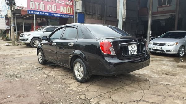 Daewoo Lacetti 2007 - Cần bán xe Daewoo Lacetti EX 1.6MT sản xuất 2007, màu đen, giá tốt