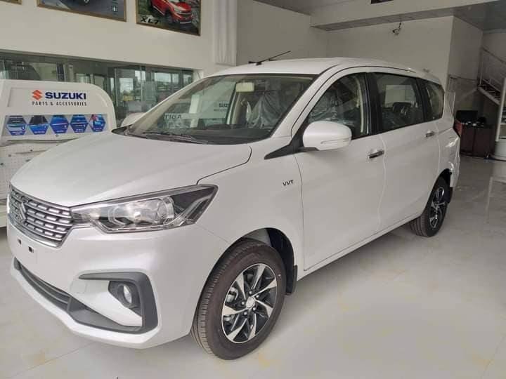 Suzuki Ertiga 2021 - Bán Suzuki Ertiga năm sản xuất 2021, màu trắng, nhập khẩu nguyên chiếc