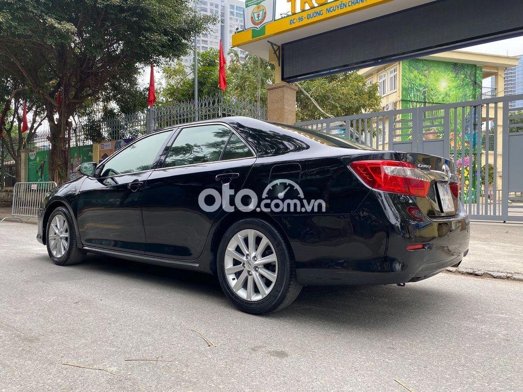 Toyota Camry 2014 - Bán Toyota Camry 2.G sản xuất 2014, màu đen