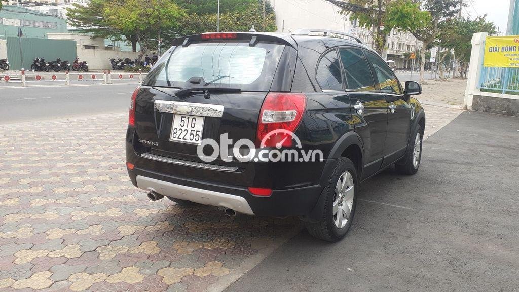 Chevrolet Captiva 2008 - Cần bán lại xe Chevrolet Captiva sản xuất 2008, màu đen, giá tốt