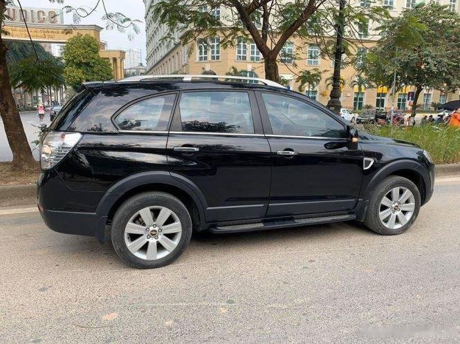 Chevrolet Captiva 2010 - Bán xe Chevrolet Captiva Maxx LTZ 2.4, đời 2010, màu đen, giá 293 triệu