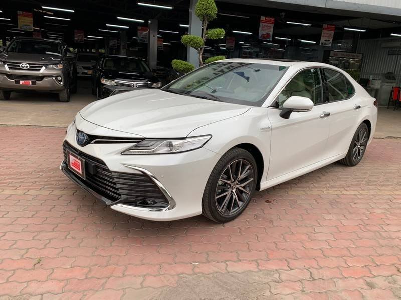 Toyota Camry 2020 - Xe Toyota Camry 2.5Q năm sản xuất 2020, màu trắng