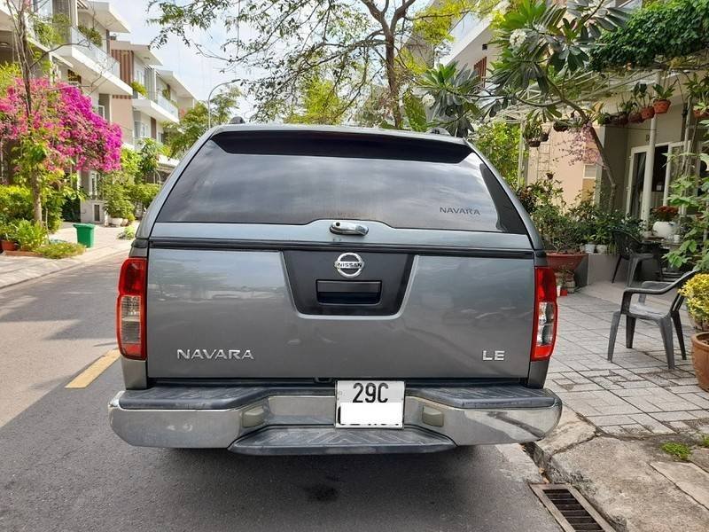 Nissan Navara 2011 - Cần bán Nissan Navara năm 2011, màu xám, nhập khẩu nguyên chiếc  