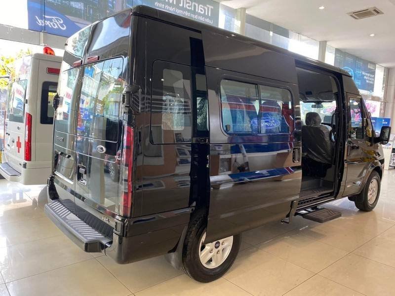 Ford Transit 2022 - Cần bán xe Ford Transit năm sản xuất 2022, màu đen, nhập khẩu nguyên chiếc giá cạnh tranh