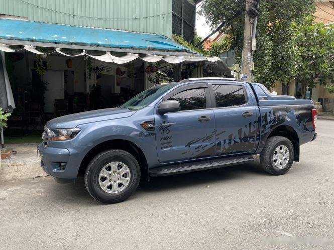 Ford Ranger 2019 - Cần bán gấp Ford Ranger XLS MT 2019, màu xanh lục, nhập khẩu