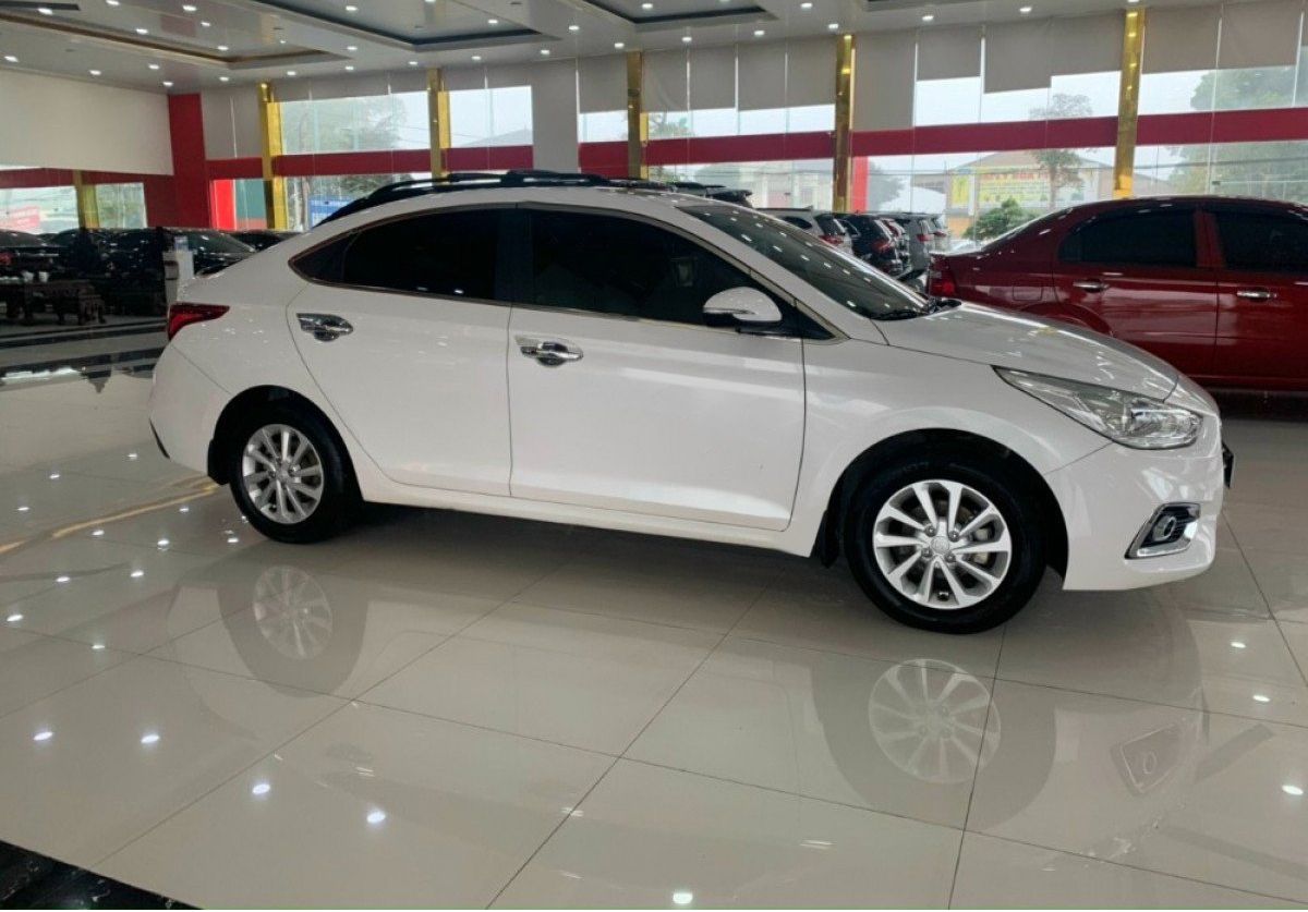 Hyundai Accent 2020 - Cần bán lại xe Hyundai Accent 1.4MT năm sản xuất 2020, màu trắng