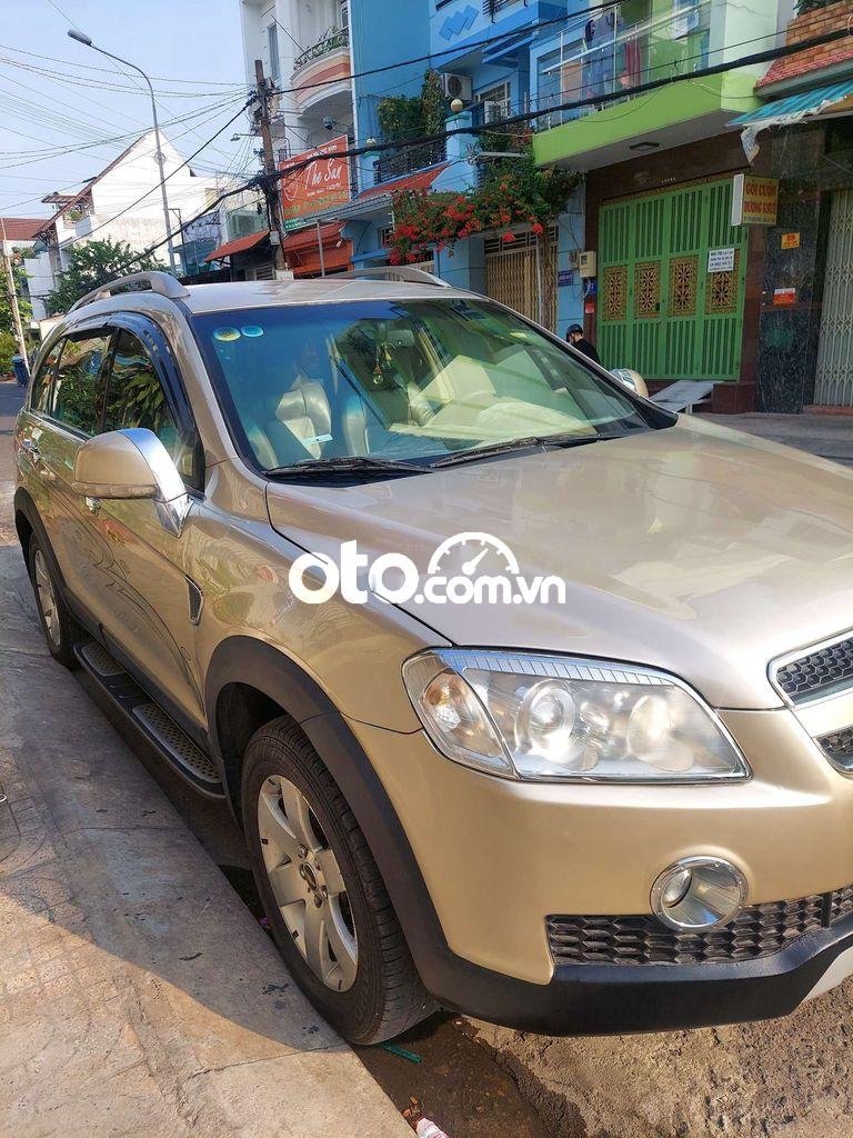 Chevrolet Captiva 2008 - Bán Chevrolet Captiva năm sản xuất 2008, màu vàng chính chủ