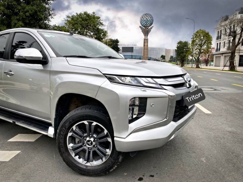 Mitsubishi Triton 2020 - Cần bán lại xe Mitsubishi Triton sản xuất năm 2020, màu bạc, nhập khẩu còn mới