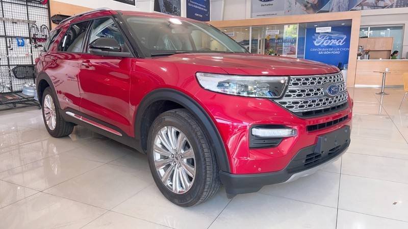 Ford Explorer 2022 - Bán xe Ford Explorer năm sản xuất 2022, màu đỏ, nhập khẩu nguyên chiếc