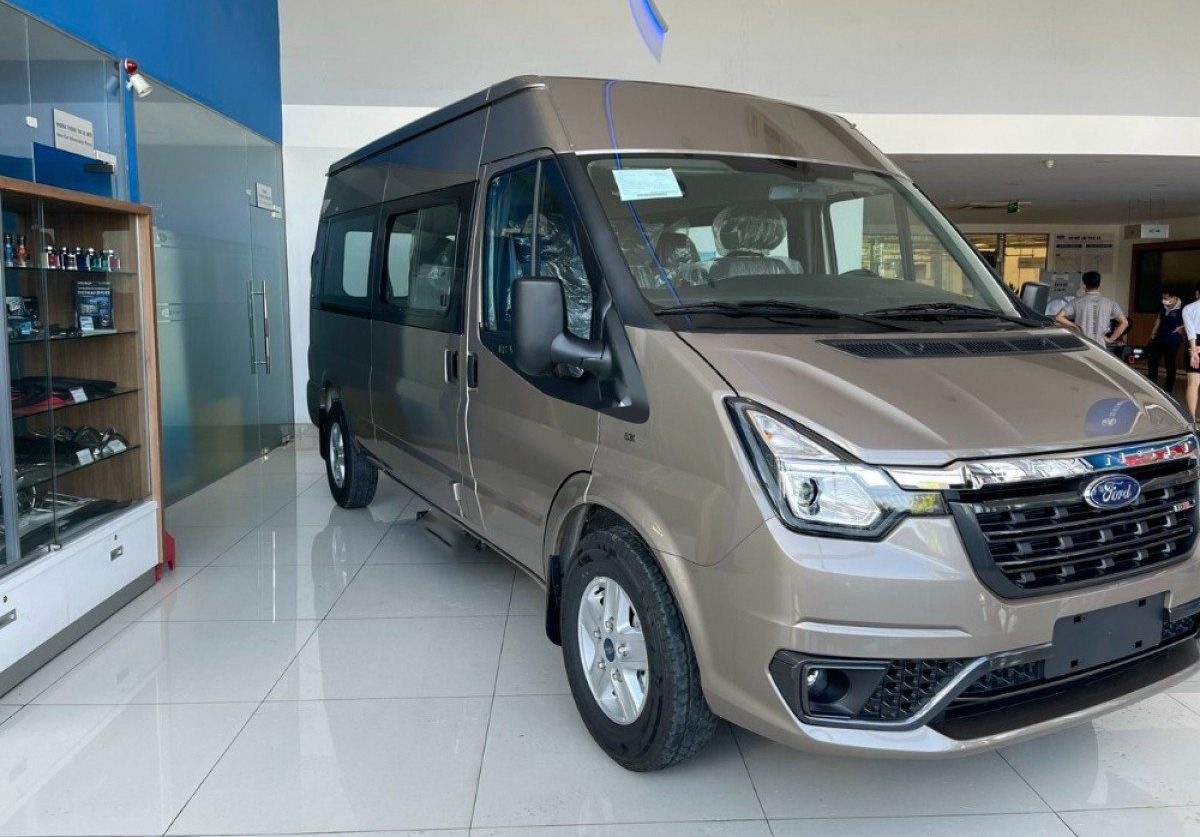 Ford Transit 2022 - Bán Ford Transit bản tiêu chuẩn sản xuất 2022, màu nâu