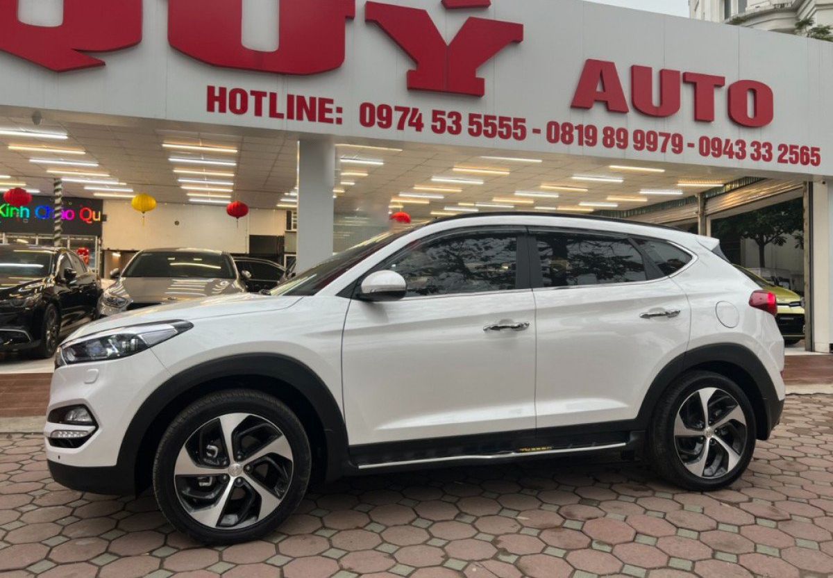 Hyundai Tucson 2019 - Bán xe Hyundai Tucson 1.6 Turbo sản xuất năm 2019, màu trắng