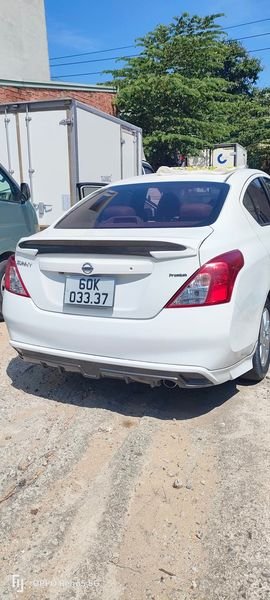 Nissan Sunny 2018 - Xe Nissan Sunny XT 1.5L AT sản xuất năm 2018, màu trắng