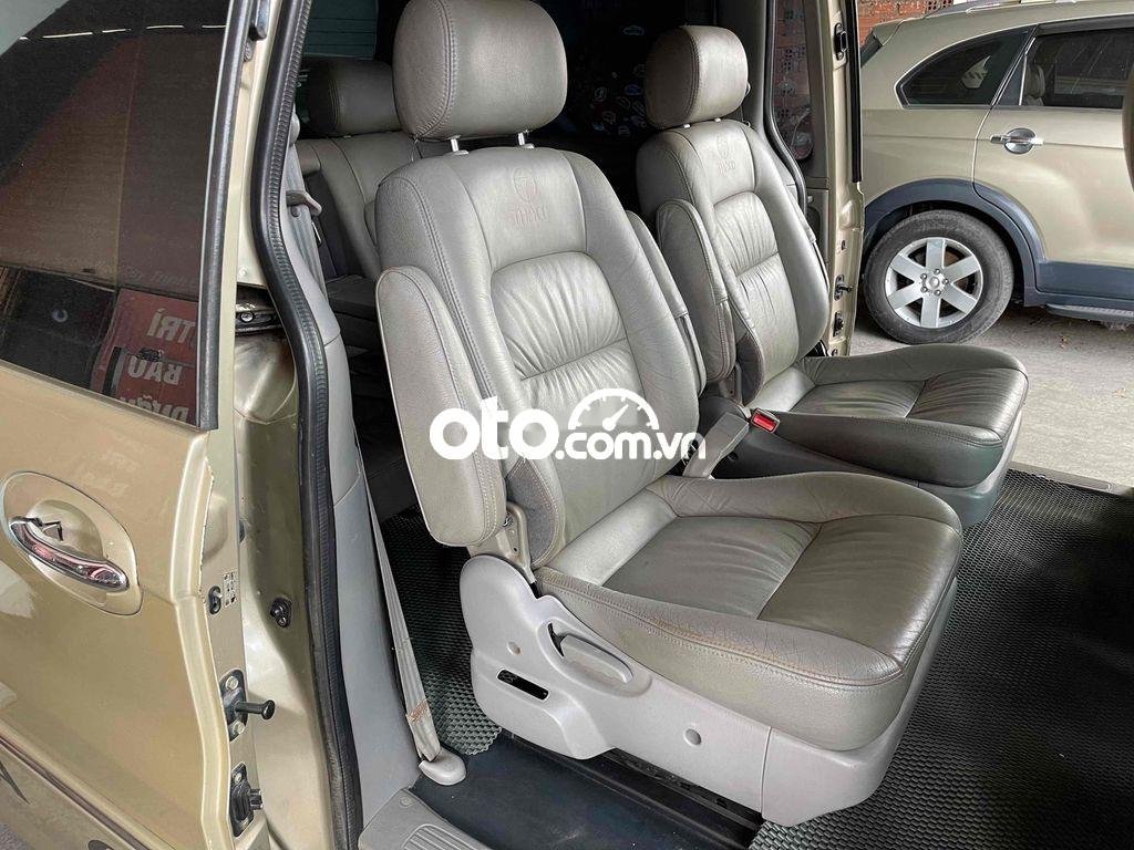 Kia Carnival 2009 - Bán xe Kia Carnival 2.5AT năm sản xuất 2009 số tự động, giá chỉ 208 triệu