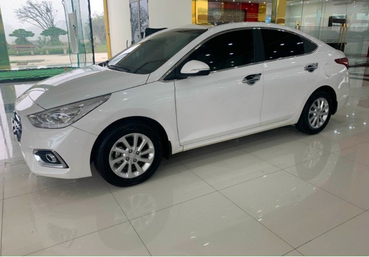 Hyundai Accent 2020 - Cần bán lại xe Hyundai Accent 1.4MT năm sản xuất 2020, màu trắng