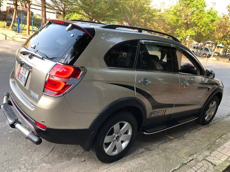 Chevrolet Captiva 2008 - Bán Chevrolet Captiva năm sản xuất 2008, màu vàng, nhập khẩu nguyên chiếc còn mới