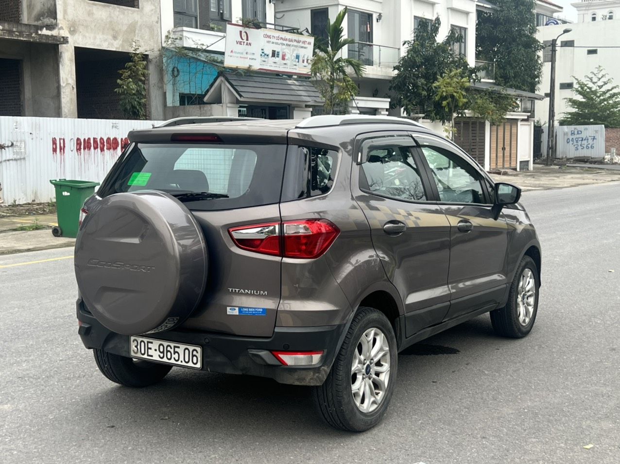 Ford EcoSport 2017 - Cần bán lại xe Ford EcoSport Titanium năm sản xuất 2017