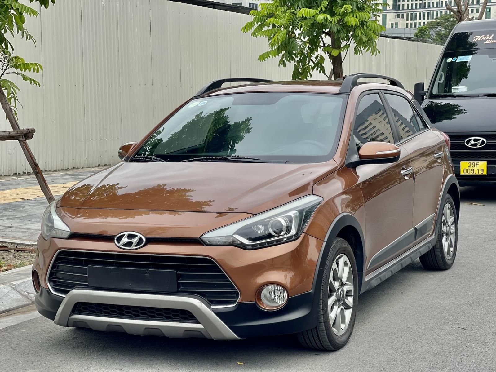 Hyundai i20 Active 2016 - Hyundai i20 Active 2016 chạy 58.000 km giá 475tr