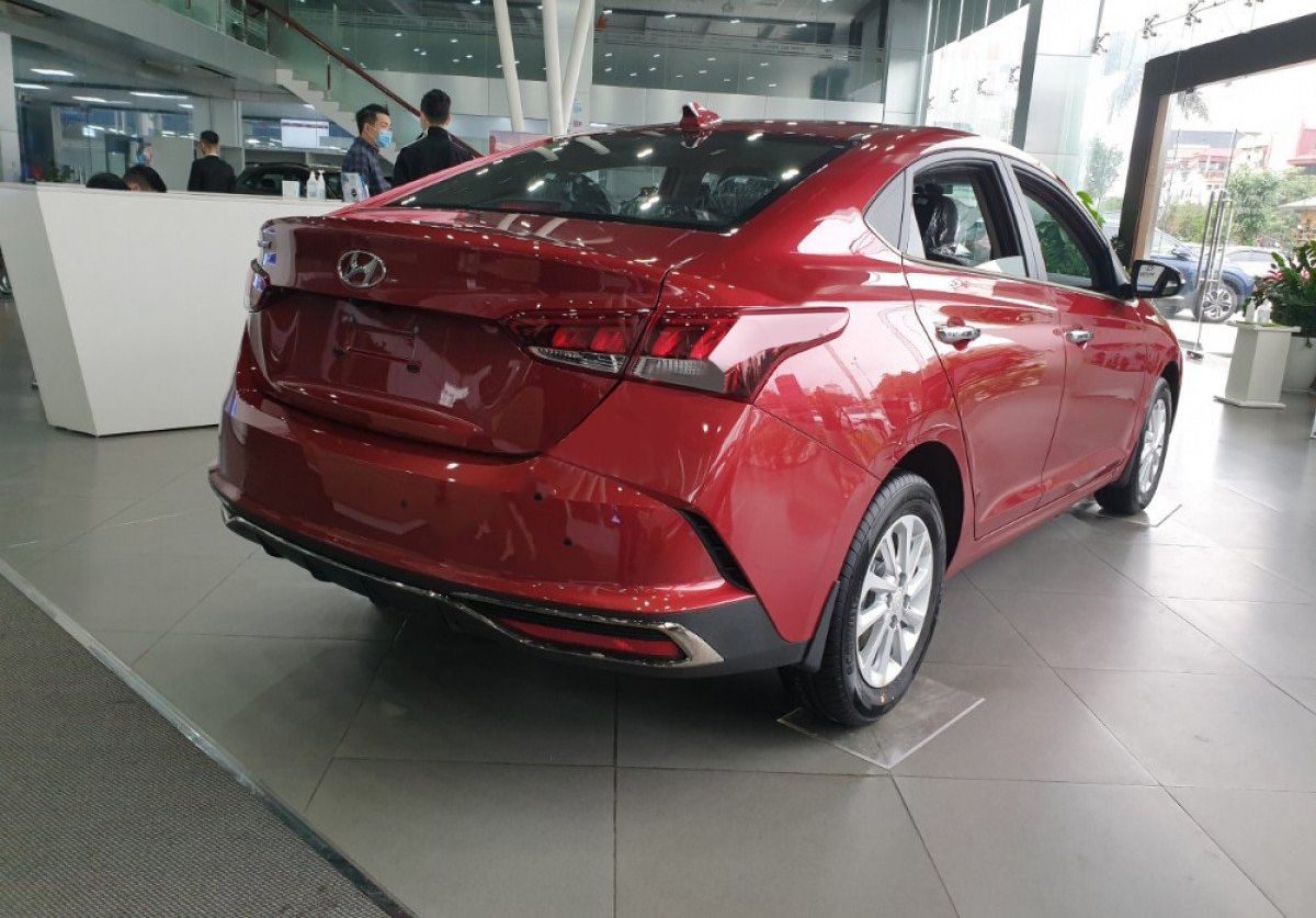 Hyundai Accent 2022 - Cần bán xe Hyundai Accent 1.4MT tiêu chuẩn sản xuất 2022, màu đỏ, 466 triệu