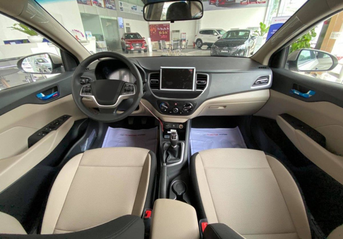 Hyundai Accent 2022 - Cần bán xe Hyundai Accent 1.4MT tiêu chuẩn sản xuất 2022, màu đỏ, 466 triệu