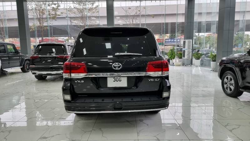 Toyota Land Cruiser 2016 -  Bán Toyota Land Cruiser VX4.6 V8, sản xuất 2016, lăn bán cực ít, xe siêu mới