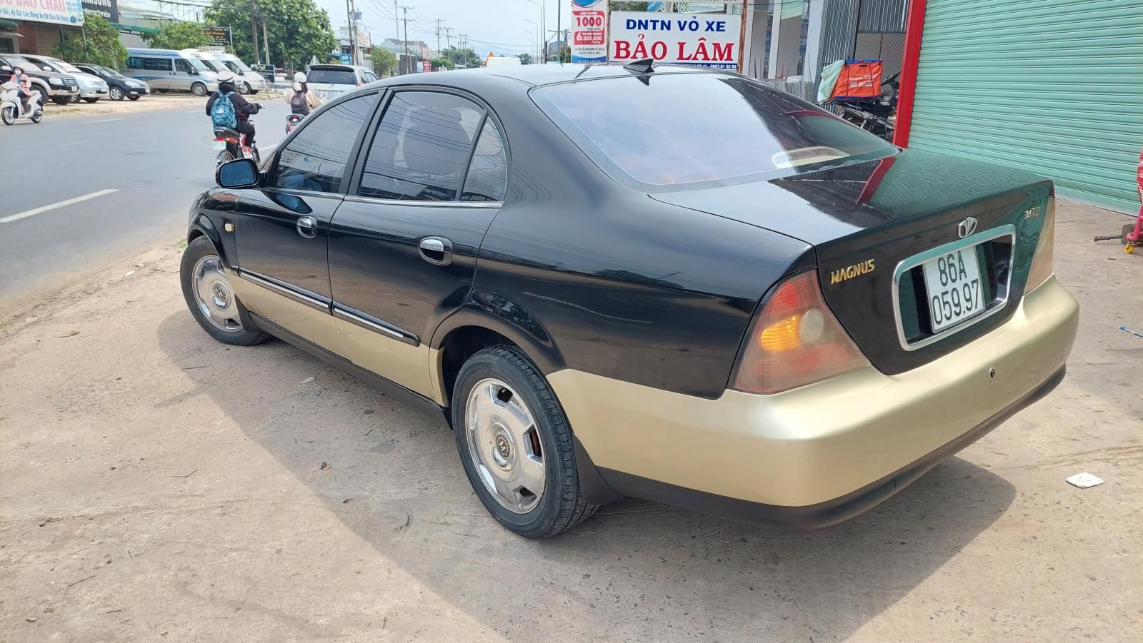 Daewoo Magnus 2004 - Bán Daewoo Magnus đăng ký 2004 xe gia đình giá tốt 105tr