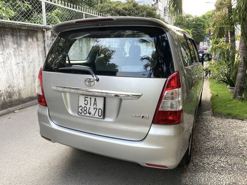 Toyota Innova 2012 -  Tôi cần bán Toyota Innova 2.0E, đời 2012 