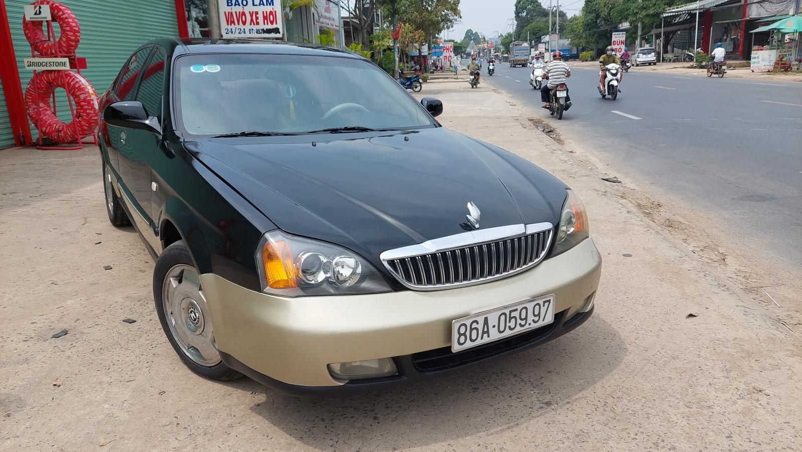 Daewoo Magnus 2004 - Bán Daewoo Magnus đăng ký 2004 xe gia đình giá tốt 105tr