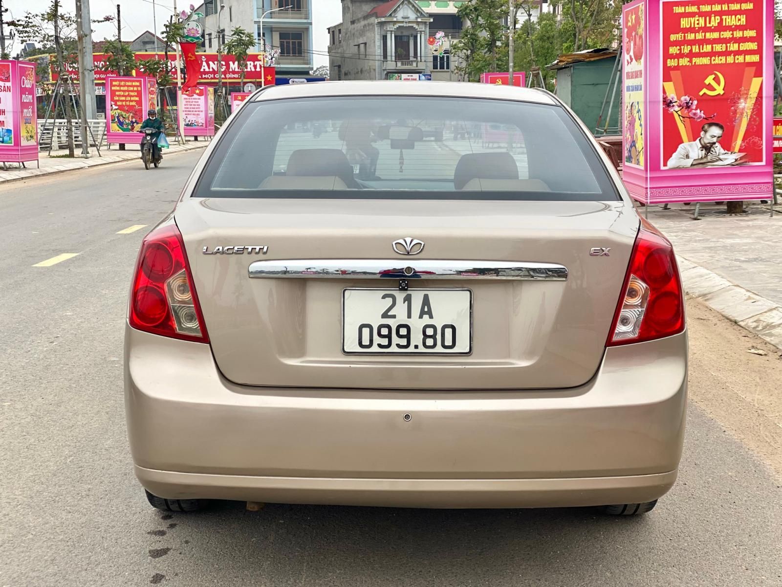 Daewoo Lacetti 2011 - Gia đình cần bán Lacetti sản xuất 2011