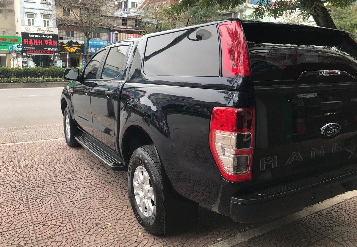 Ford Ranger 2020 - Cần bán lại xe Ford Ranger XLS năm sản xuất 2020, màu xanh lam, nhập khẩu còn mới, giá chỉ 719 triệu