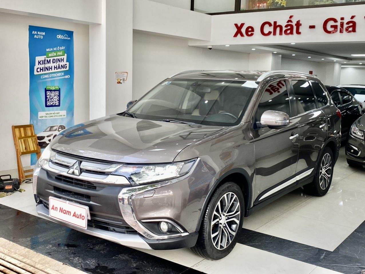 Mitsubishi Stavic 2016 - Nhập nguyên chiếc - Nguyên zin