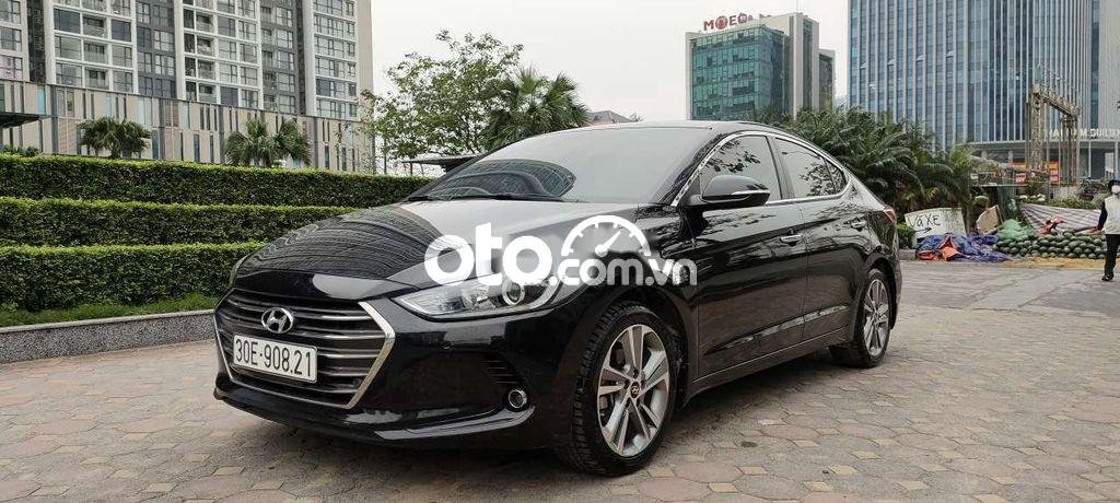 Hyundai Elantra 2017 - Cần bán Hyundai Elantra GLS 2.0AT sản xuất năm 2017, màu đen, 538 triệu