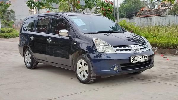 Nissan Grand livina 2011 - Xe Nissan Grand livina 1.8AT sản xuất 2011, xe nhập, giá chỉ 258 triệu