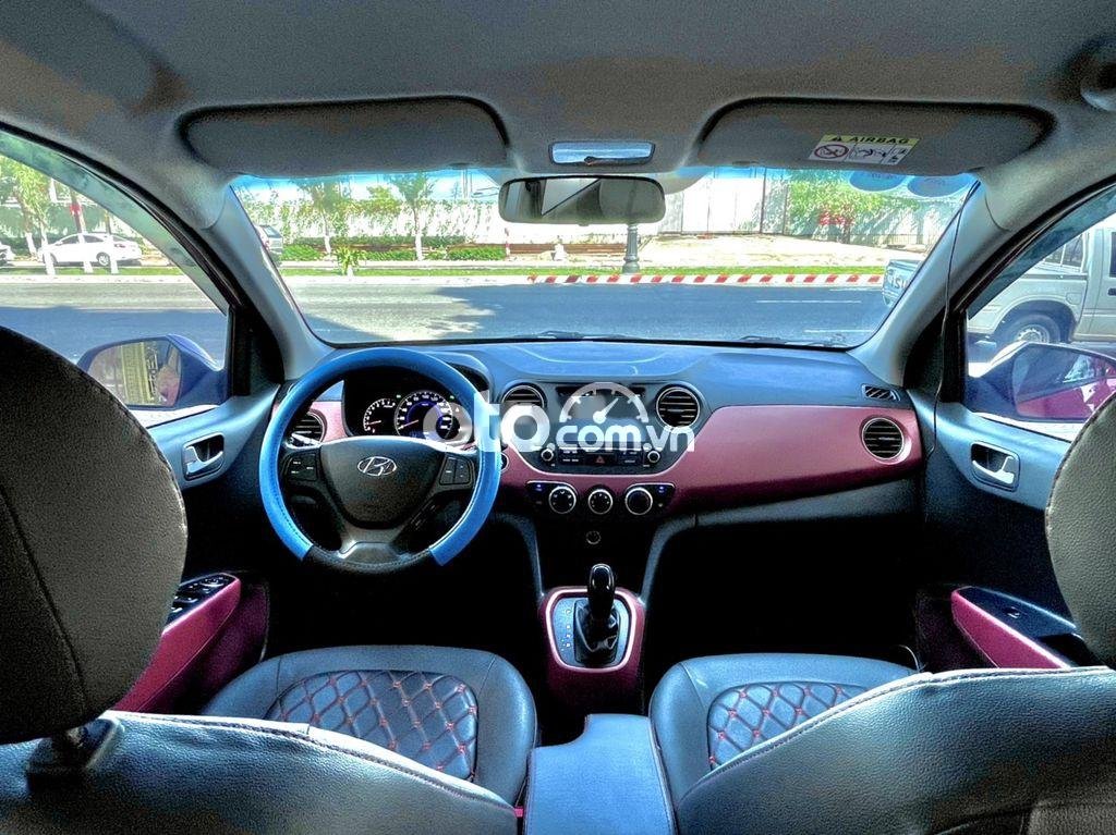 Hyundai Grand i10 2019 - Cần bán lại xe Hyundai Grand i10 AT năm 2019, màu đỏ