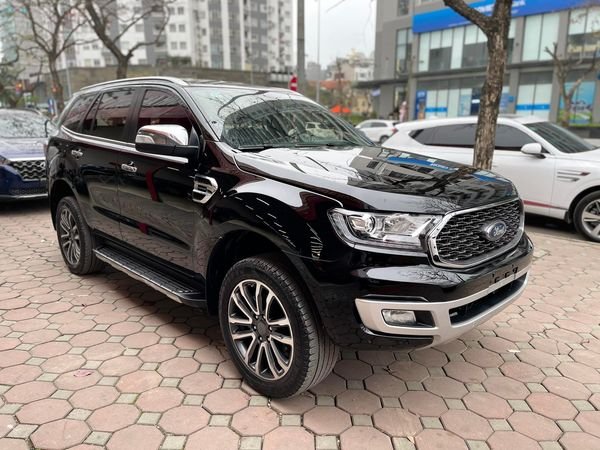 Ford Everest 2019 - Bán xe Ford Everest Titanium 2.0 4x2 2019, màu đen, nhập khẩu 