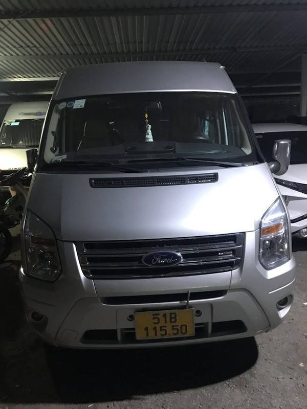 Ford Transit 2015 - Xe Ford Transit Luxury năm sản xuất 2015, màu bạc