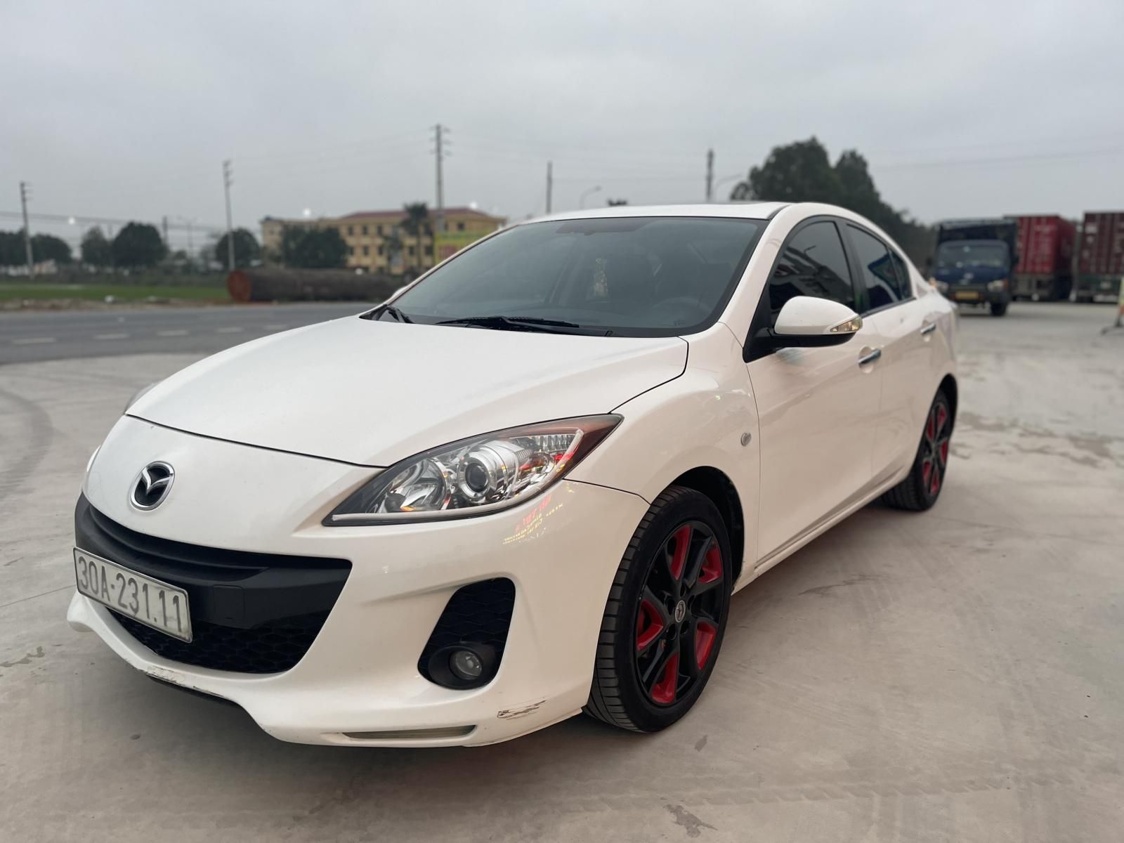 Mazda 3 2014 - Giá 415 triệu