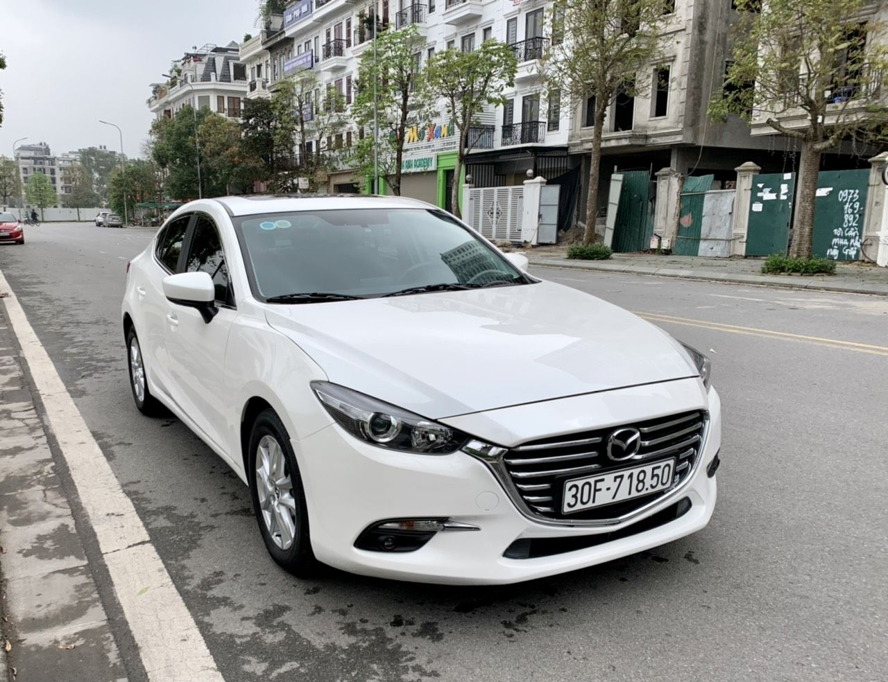 Mazda 3 2019 - Bán xe Mazda 3 sx 2019 siêu lướt 2,8 vạn km