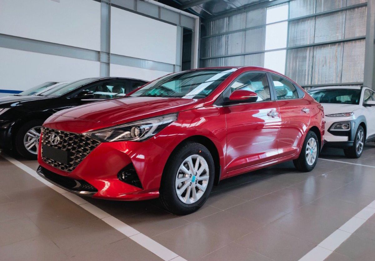 Hyundai Accent 2021 - Cần bán Hyundai Accent năm sản xuất 2021, màu đỏ