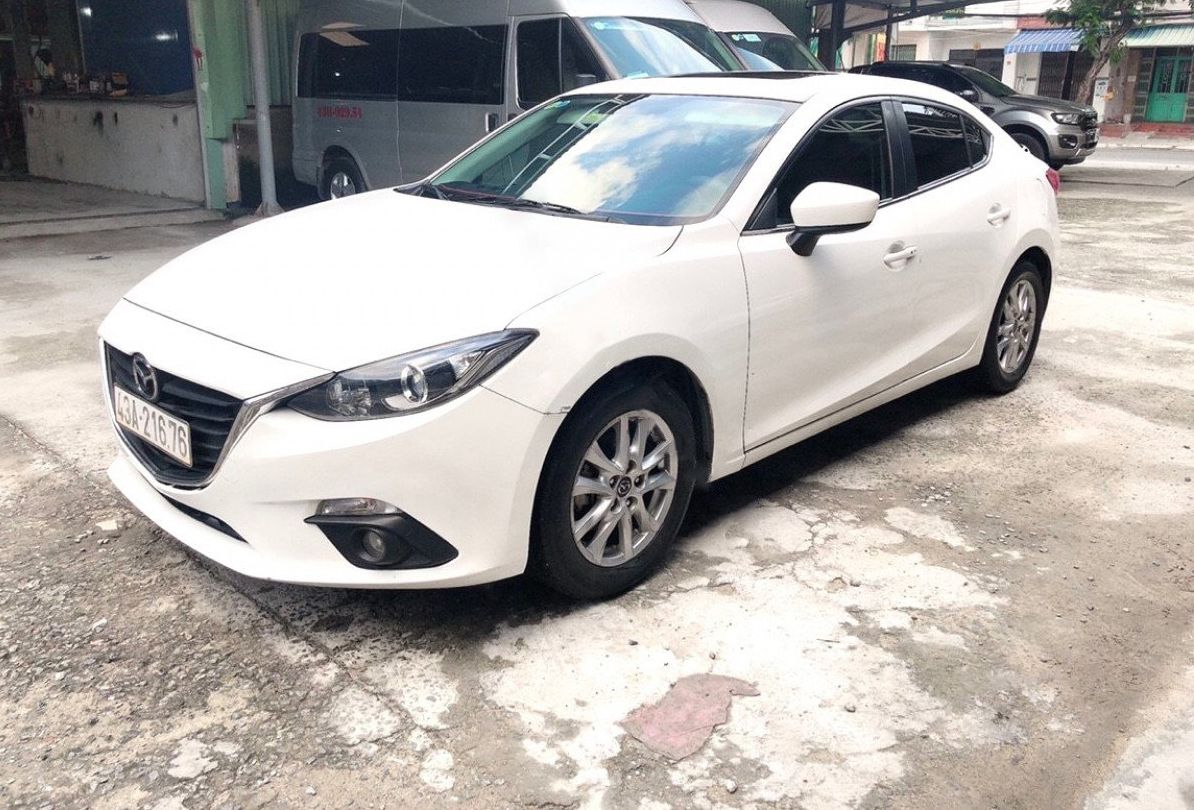 Mazda 3 2016 - Bán Mazda 3 sản xuất năm 2016, màu trắng chính chủ