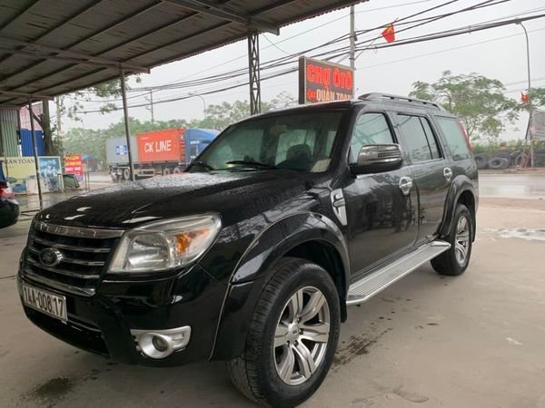 Ford Everest 2011 - Bán ô tô Ford Everest 2.5 AT năm sản xuất 2011, màu đen, giá 419tr