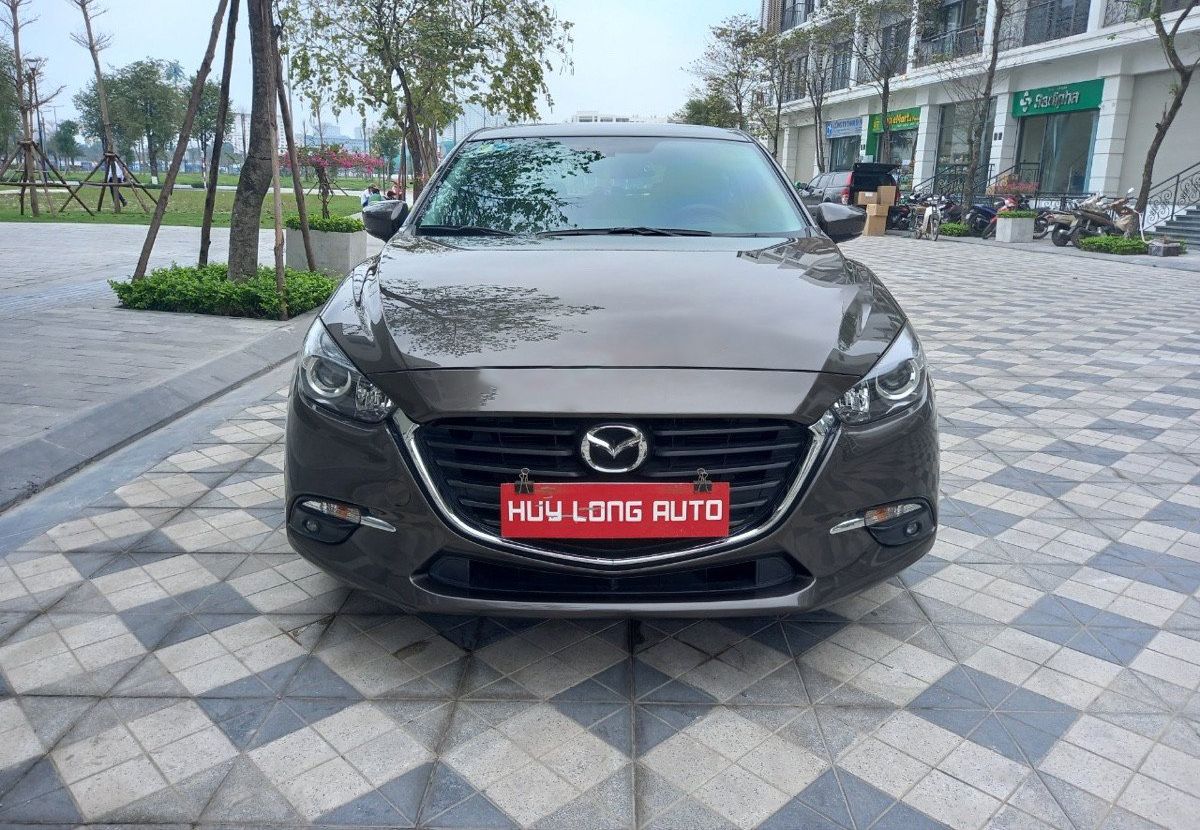 Mazda 3 2018 - Xe Mazda 3 sản xuất 2018, màu xám, 569tr