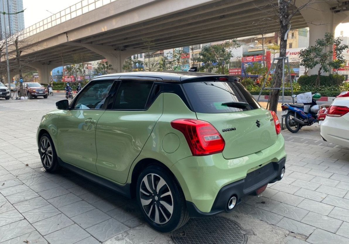 Suzuki Swift 2019 - Cần bán lại xe Suzuki Swift năm sản xuất 2019, màu xanh lam