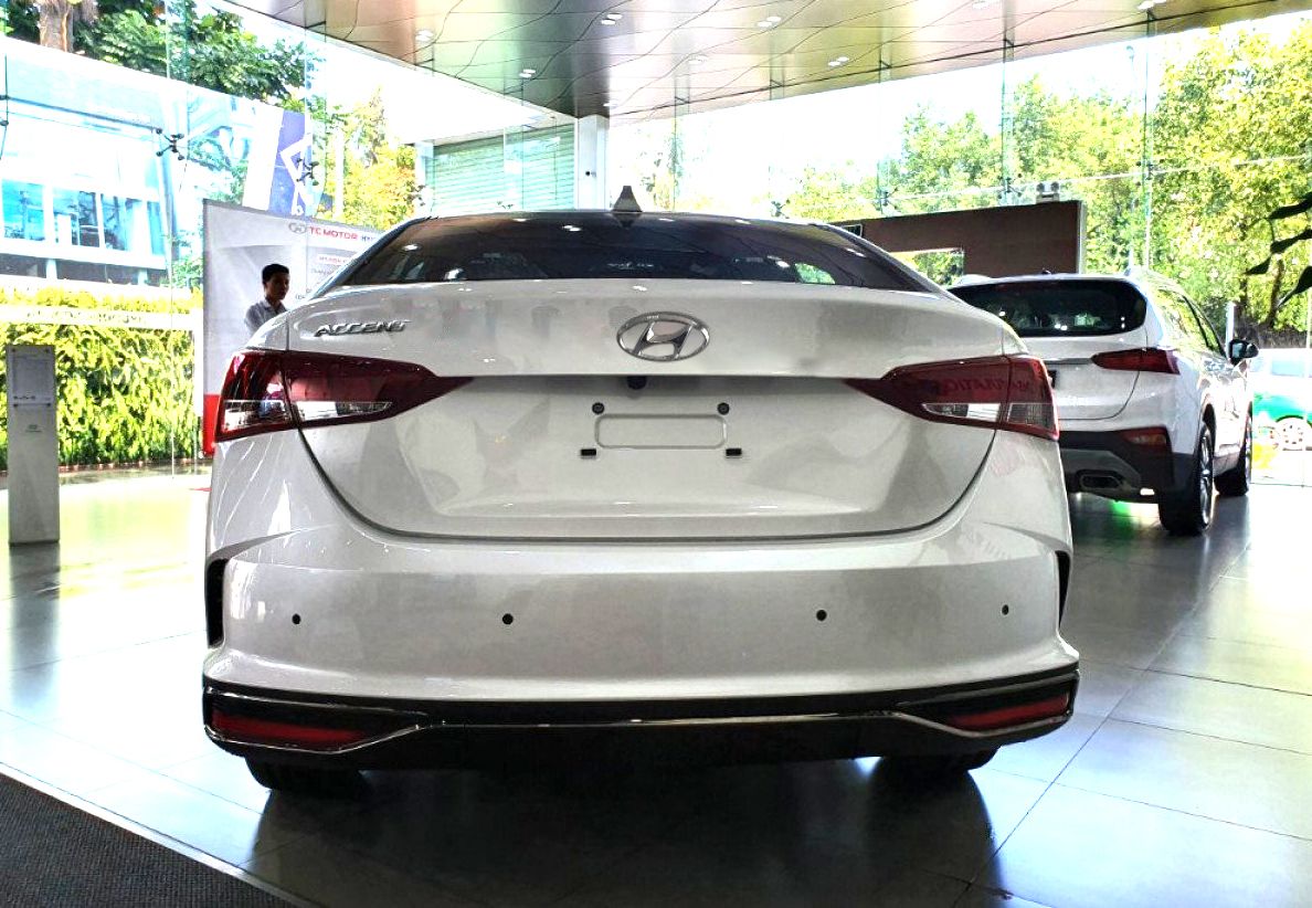 Hyundai Accent 2022 - Bán ô tô Hyundai Accent 1.4 ATH sản xuất năm 2022, màu trắng