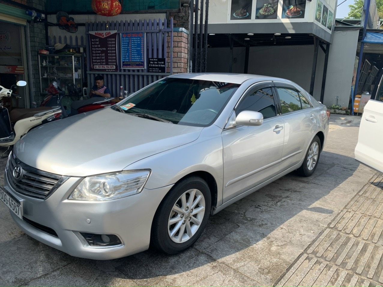 Toyota Camry 2009 - Bán Toyota Camry  2009 còn mới giá chỉ 485tr