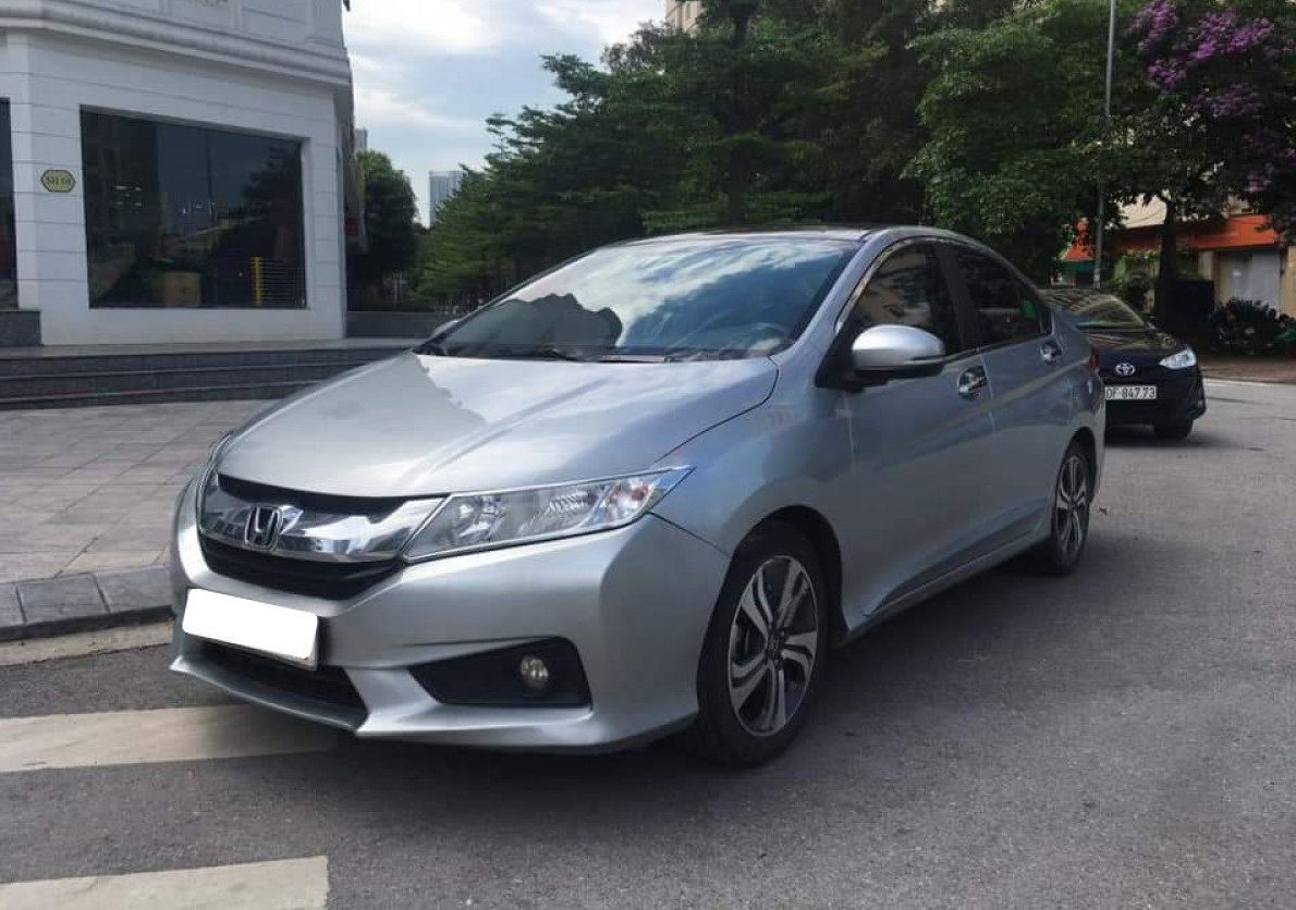 Honda City 2017 - Cần bán xe Honda City sản xuất 2017, màu bạc