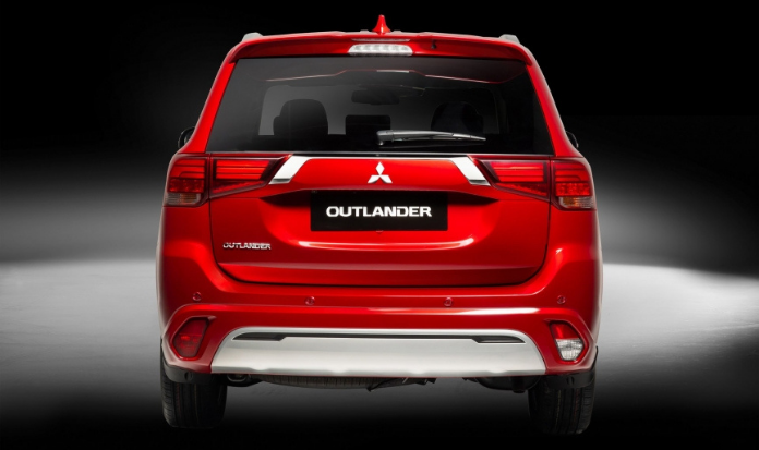 Mitsubishi Outlander 2.0 CVT 2022 - Mitsubishi outlander 2022 giá tốt tại vinh nghệ an , liên hệ 0968.679.661 Mr Thái 