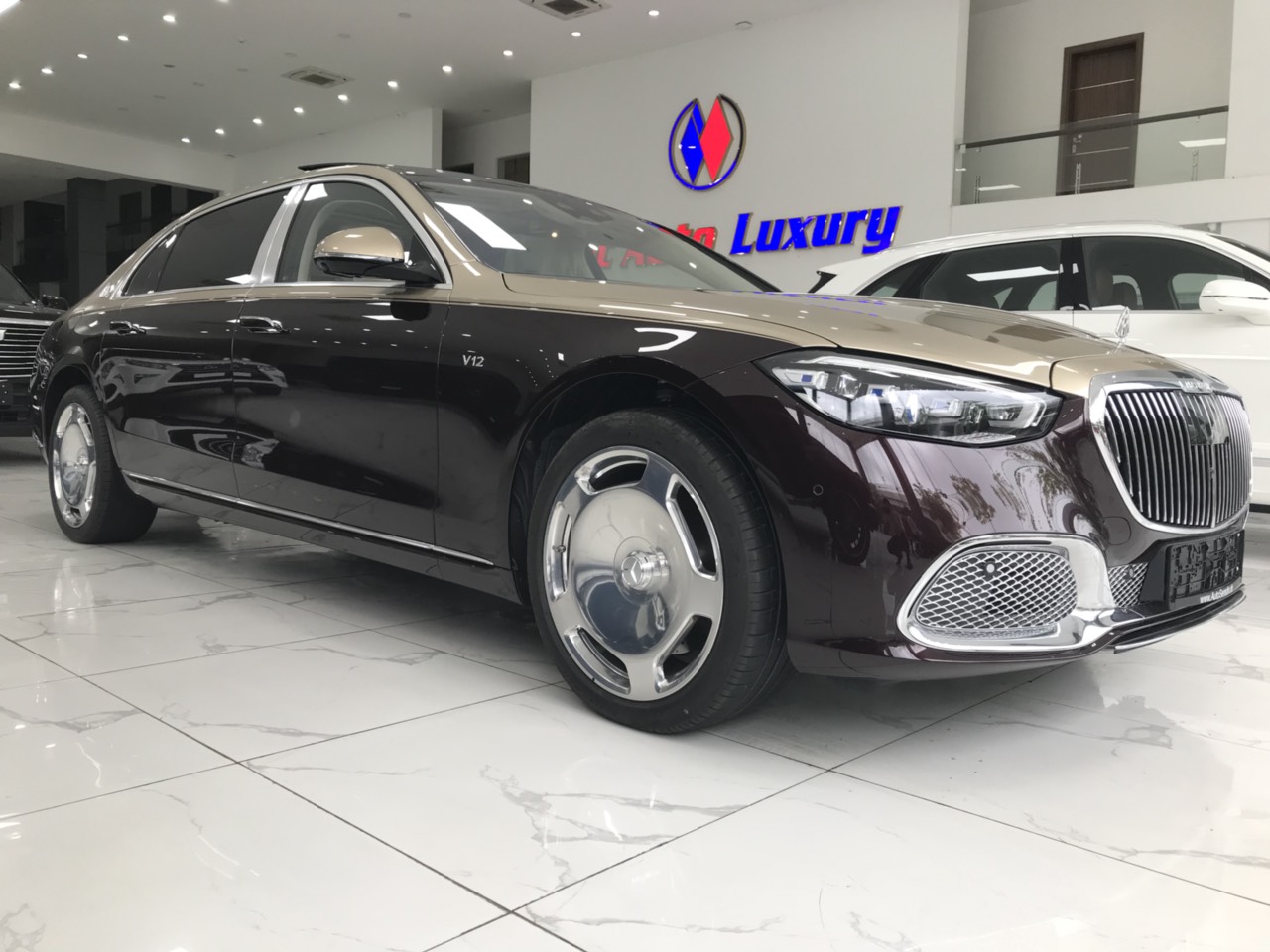 Mercedes-Benz Maybach S680 2022 - Mercedes Benz S680 Maybach sản xuất 2022 mới 100% có xe ngay 