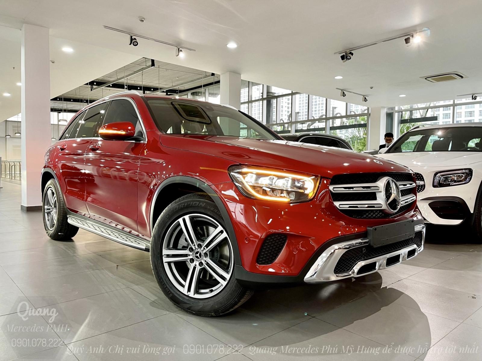 Mercedes-Benz GLC 2022 - Mercedes GLC200 Màu Đỏ Giao Liền Quận Tân Bình . Hỗ trợ 80% | Lãi suất ưu đãi. Quang Mercedes Phú Mỹ Hưng