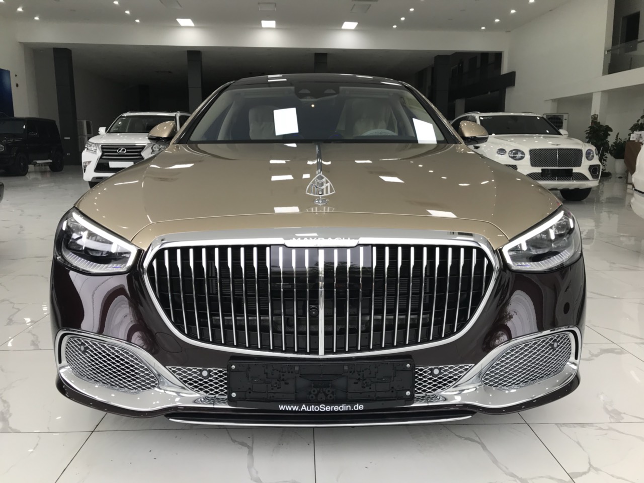 Mercedes-Benz Maybach 2022 - Mercedes Benz S680 Maybach mới 100% sản xuất 2022 đang có xe giao ngay.